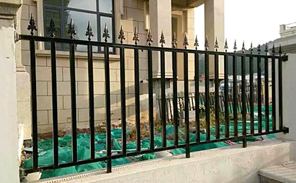铁艺护栏 铁艺护栏